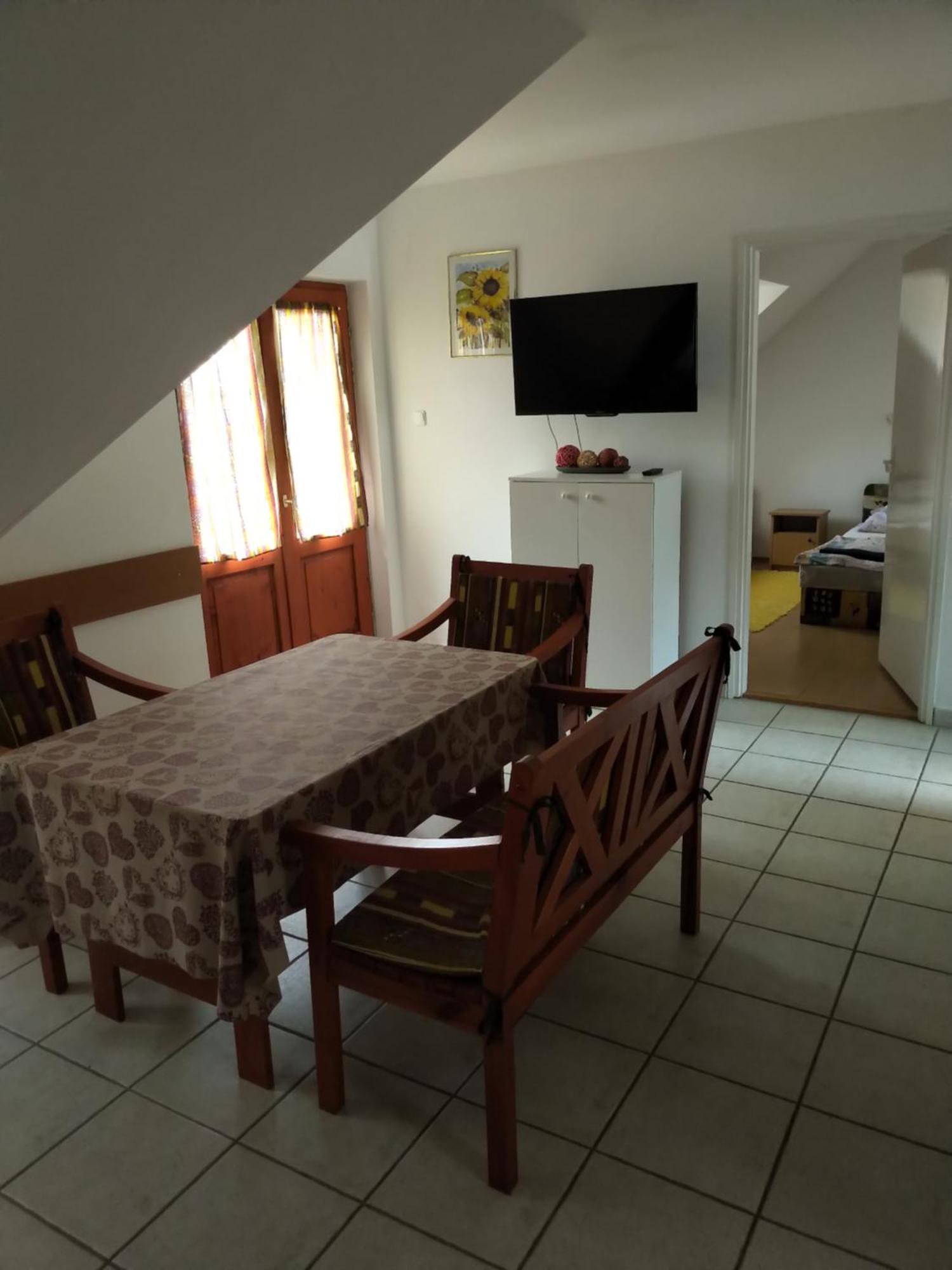 Reteshaz Strudelhaus Apartmanhaz Vonyarcvashegy Exteriör bild