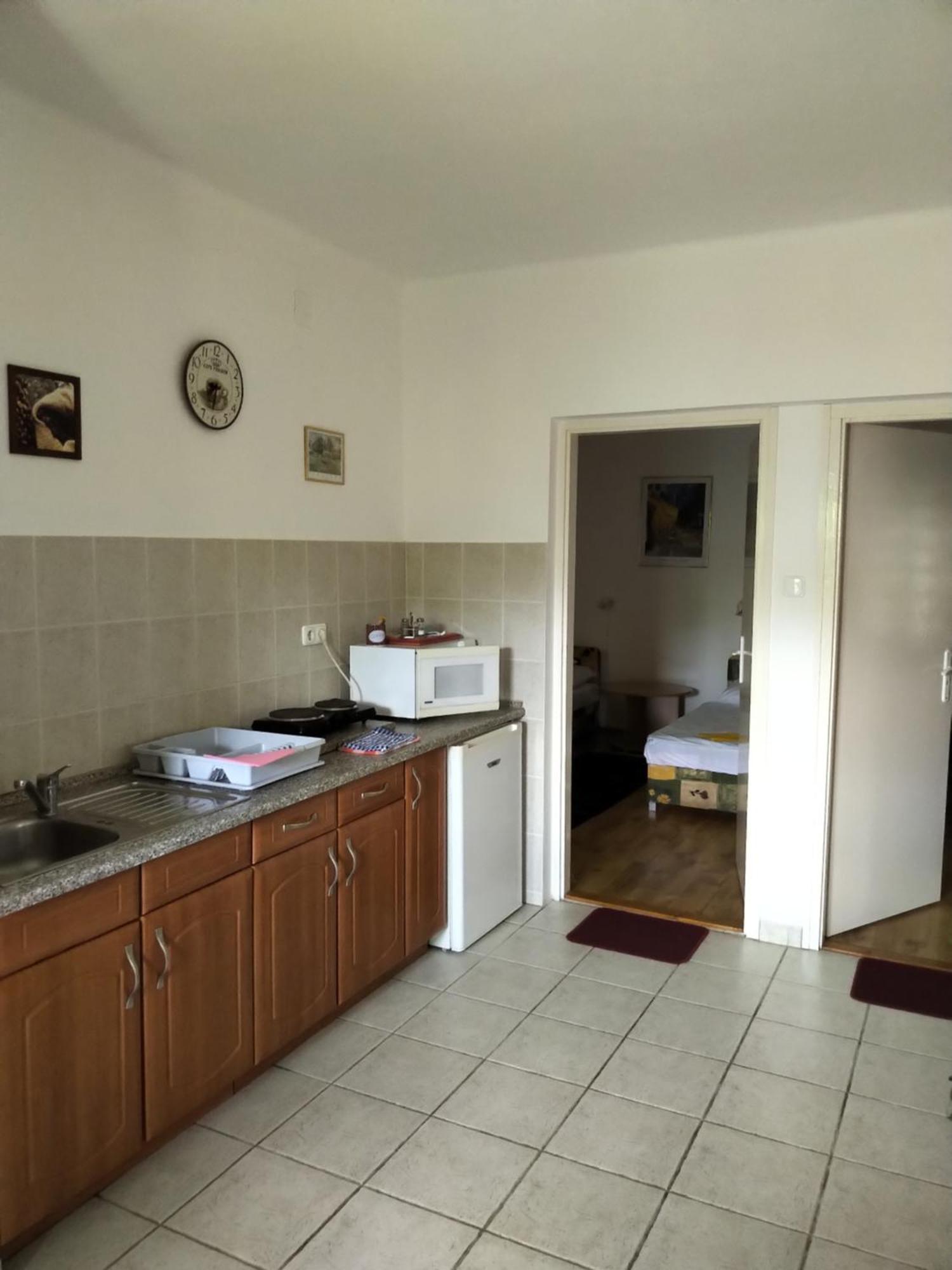 Reteshaz Strudelhaus Apartmanhaz Vonyarcvashegy Exteriör bild